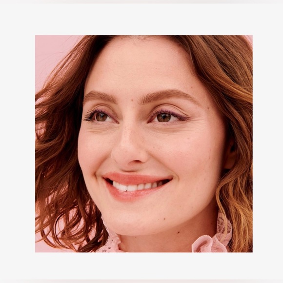 Benefit Gimme Brow + Volumizing Pencil- Warm Light Brown - Picture 3 of 10